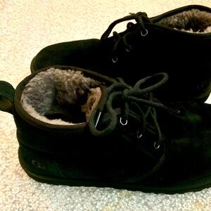 Uggs Black Nuemel Suede Chukka Boots